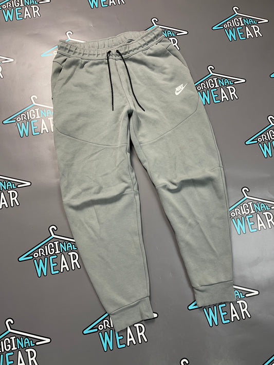 Nike Tech Fleece Trenerka