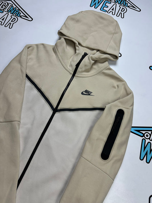 Nike Tech Fleece Duks