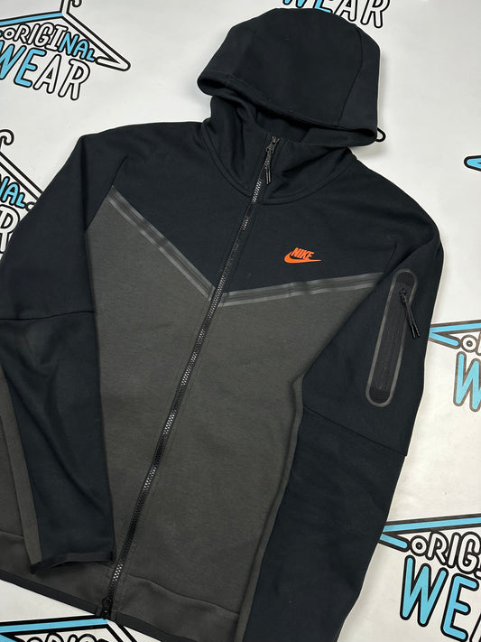 Nike Tech Fleece Duks