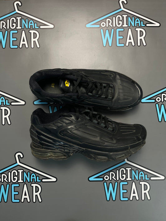 Nike Air Max TN “Leather Black”