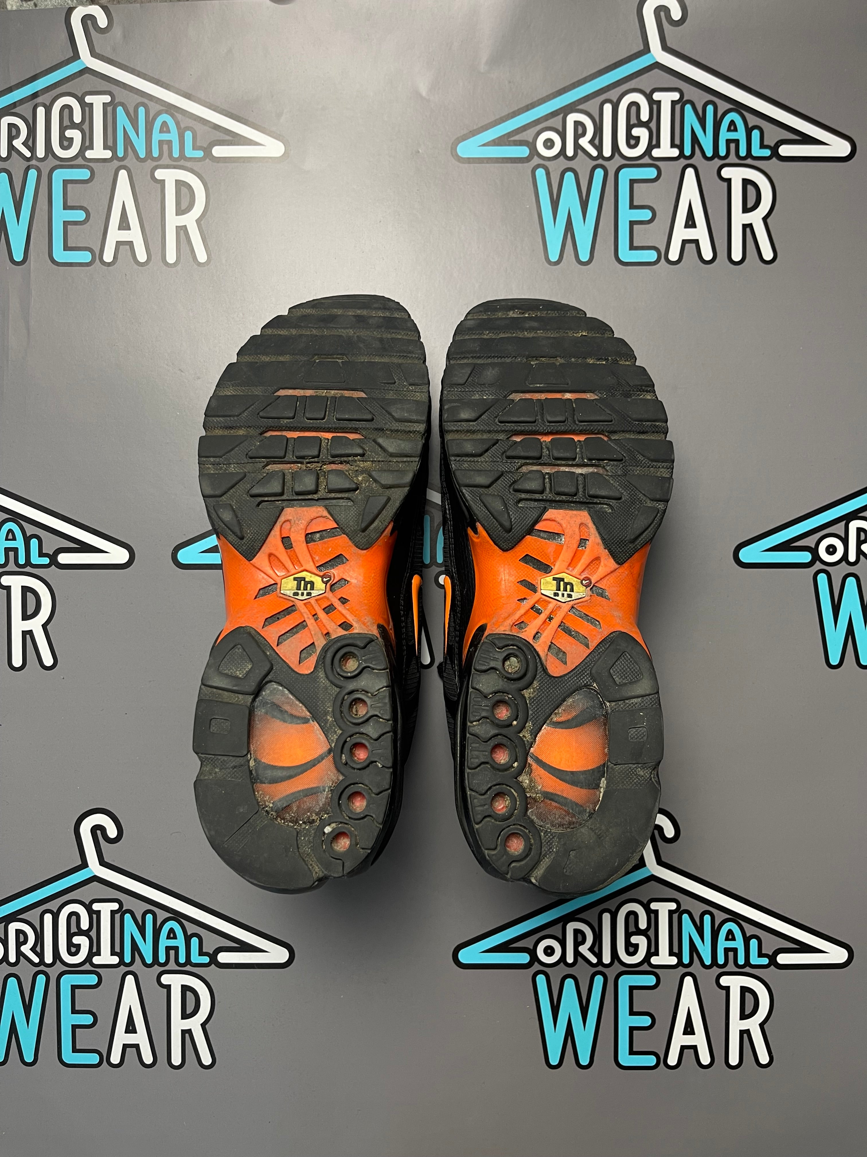 Nike AirMax TN “Black Orange” Patike