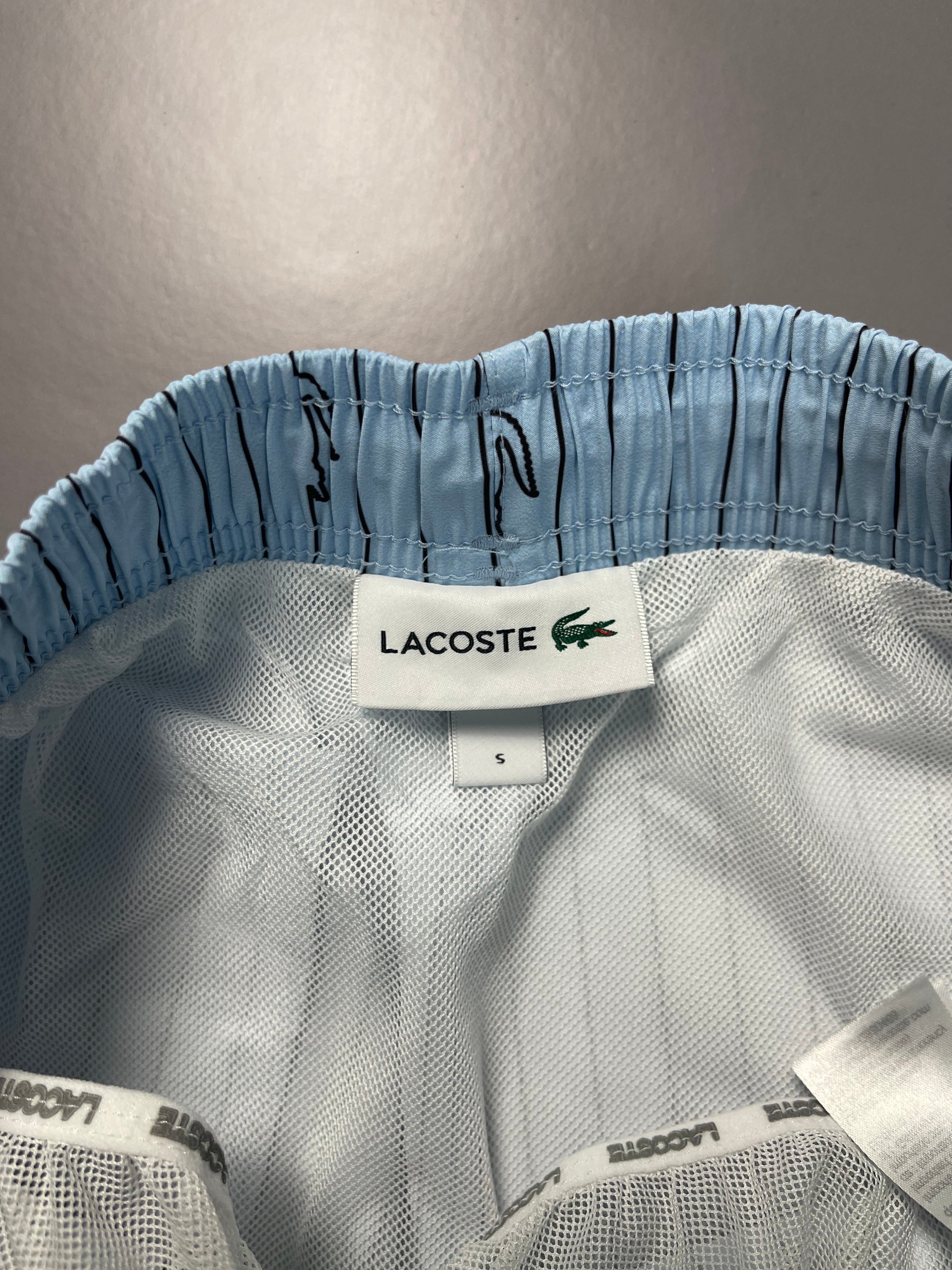Lacoste “Lines” Šorc
