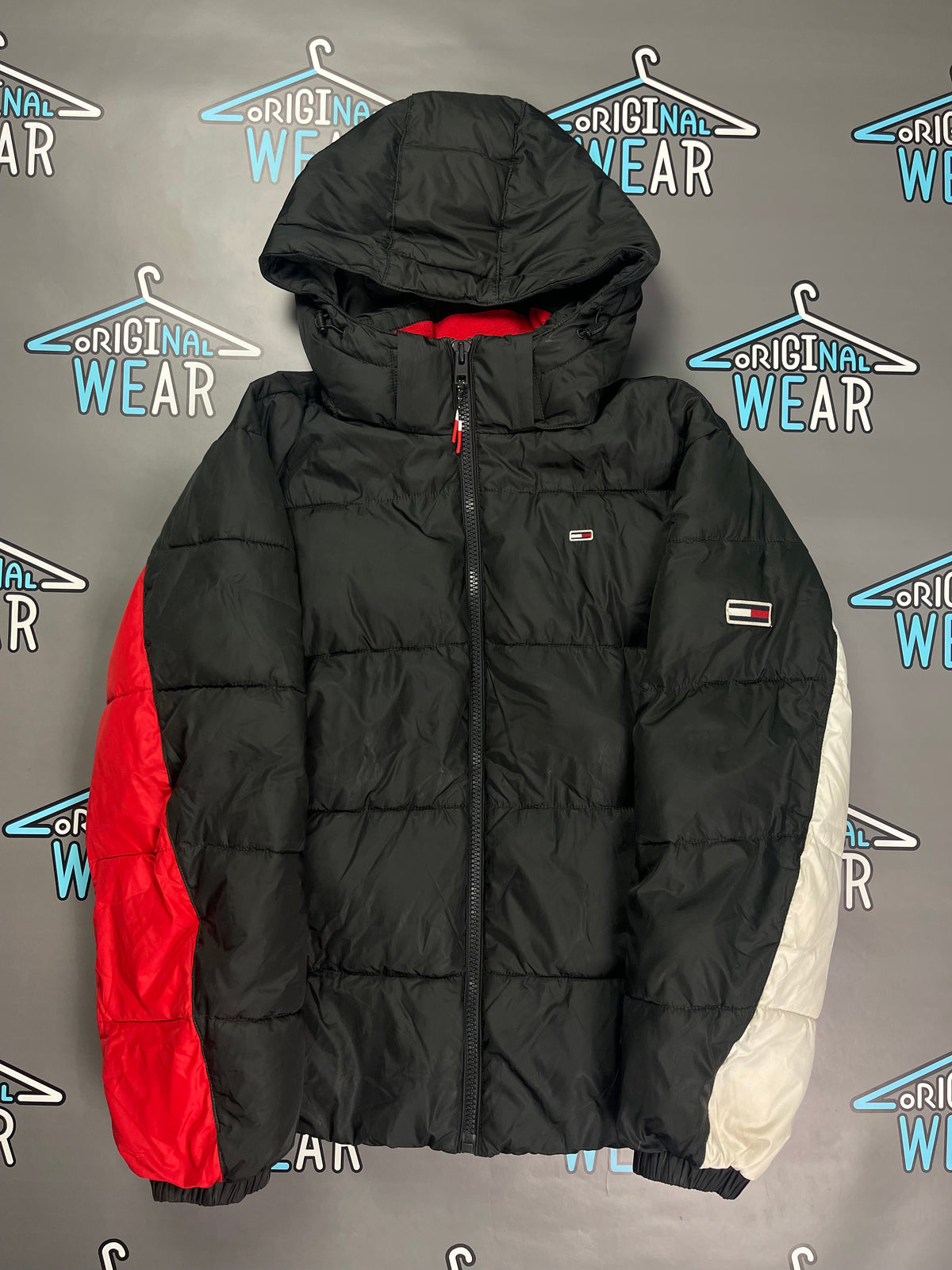 Tommy Hilfiger Jakna &mdash; Slika 1 od 5