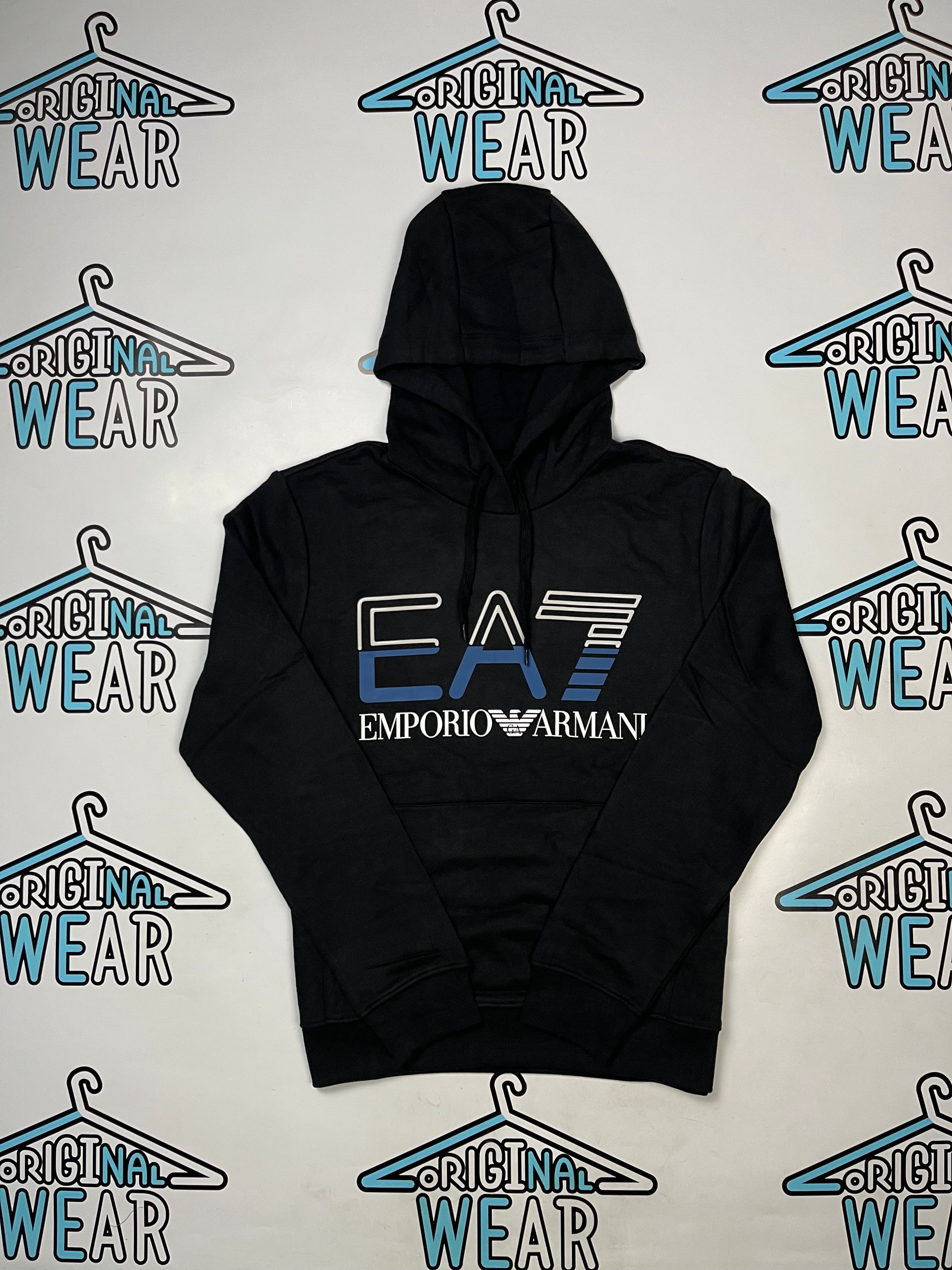 EA7 Duks