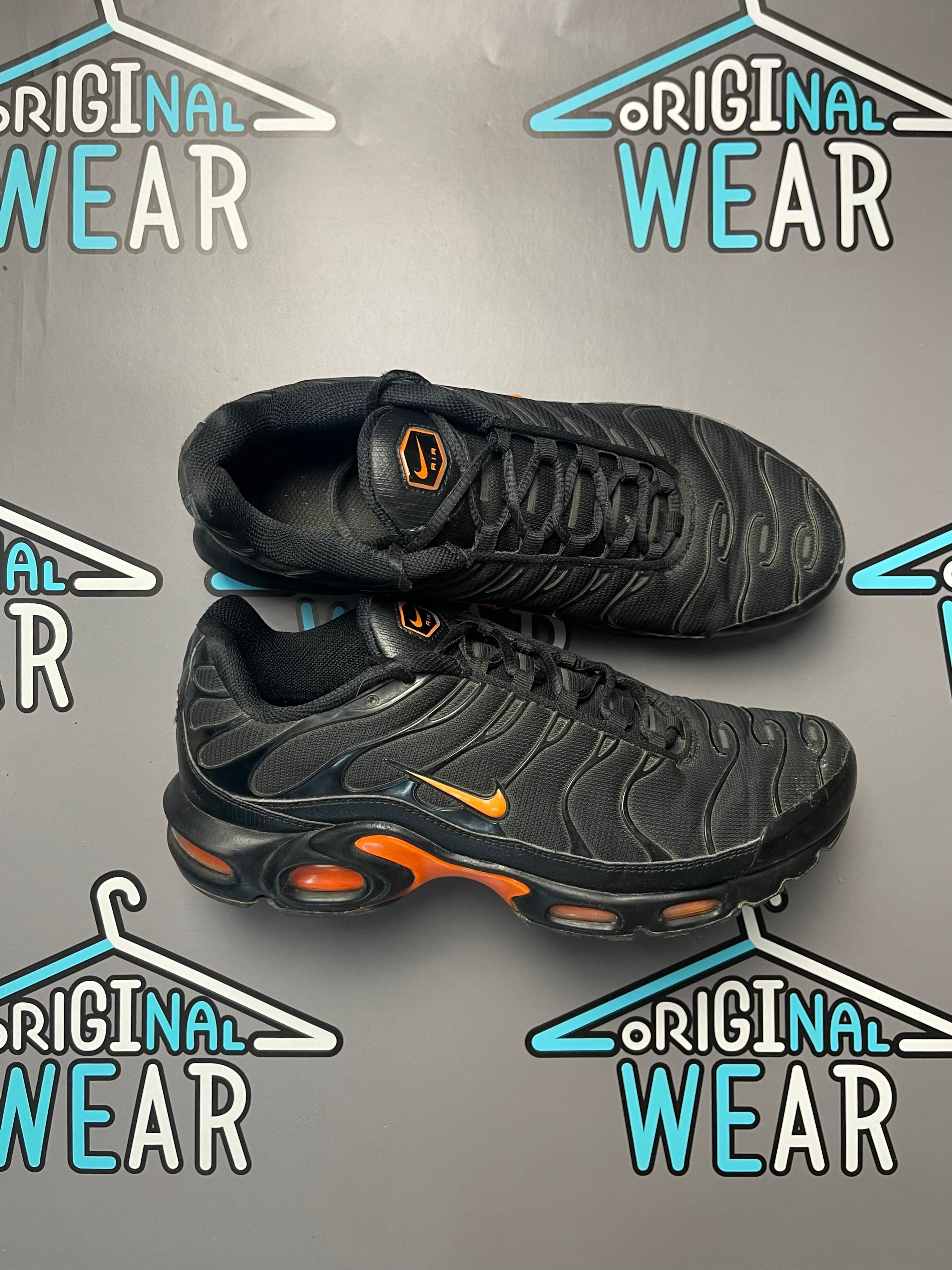 Nike AirMax TN “Black Orange” Patike