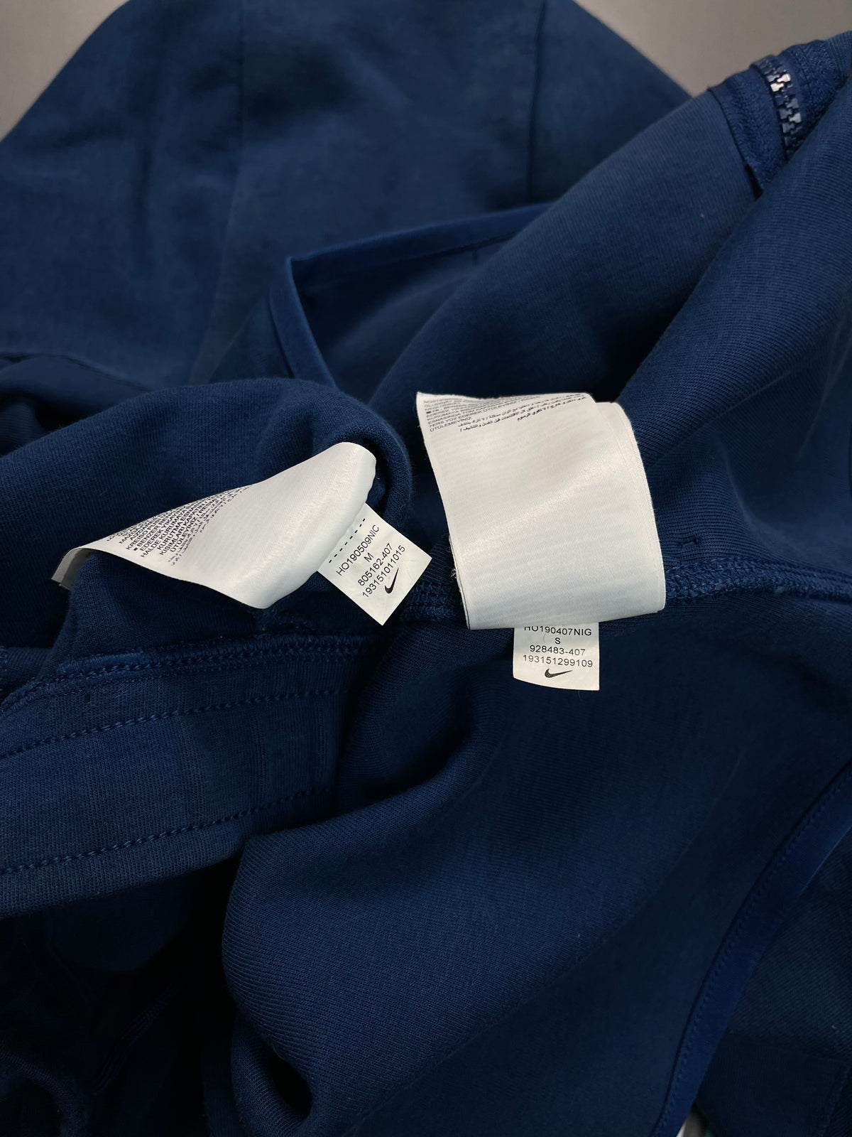 Nike Tech Fleece Komplet &mdash; Slika 3 od 4