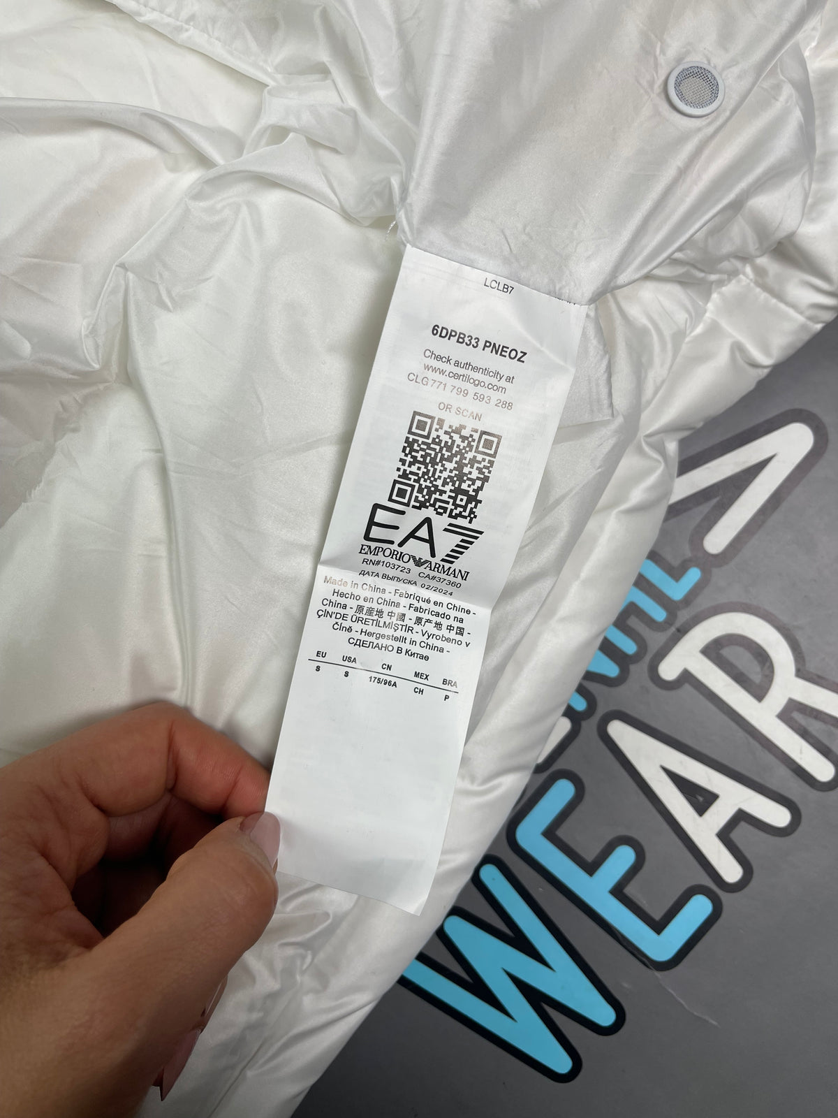 EA7 “Legacy” Jakna &mdash; Slika 7 od 8