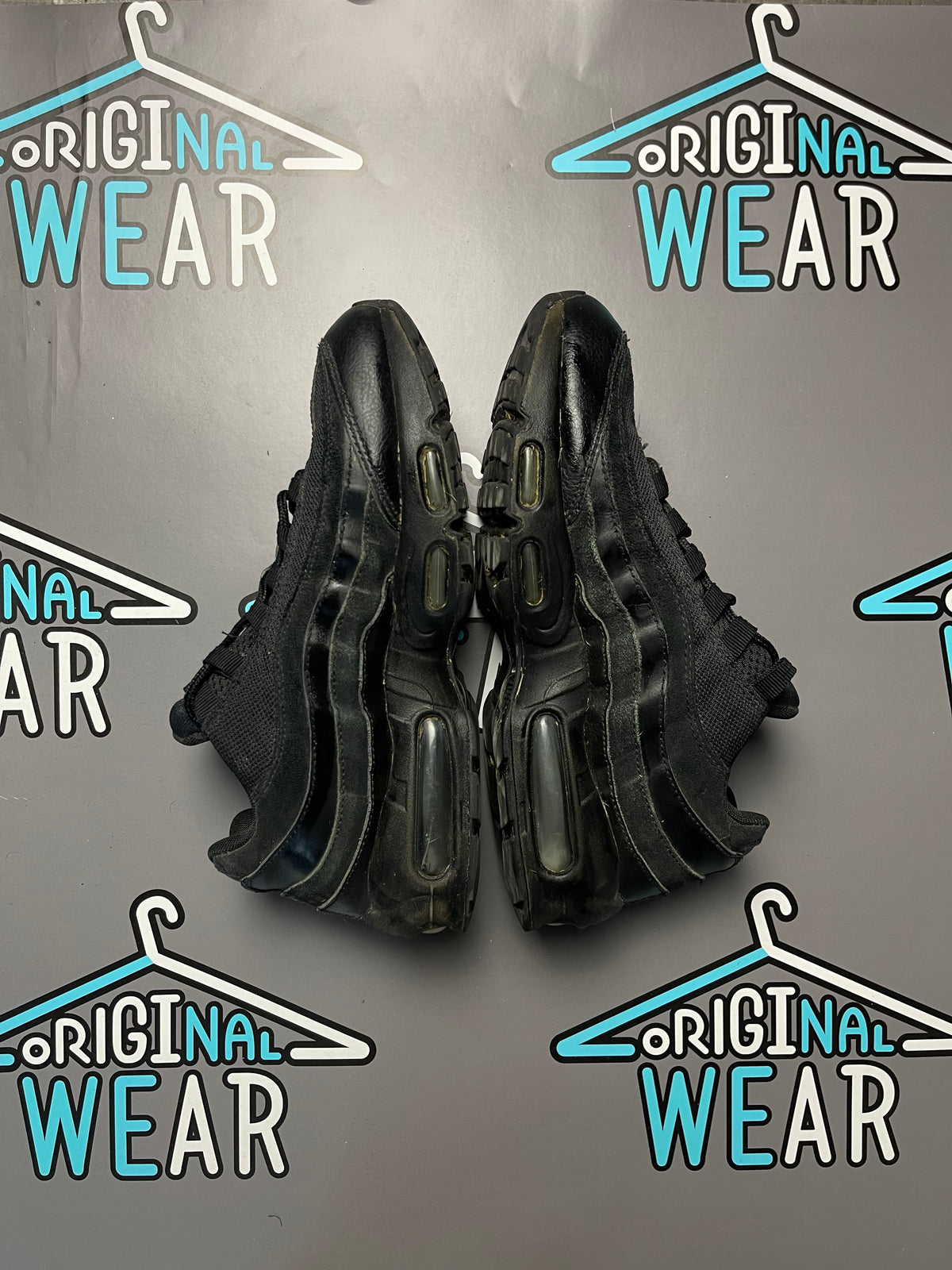 Nike AirMax 95 “Full Black” &mdash; Slika 2 od 6