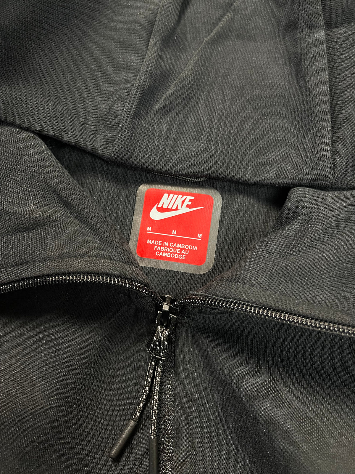 Nike Tech Fleece Duks &mdash; Slika 3 od 4