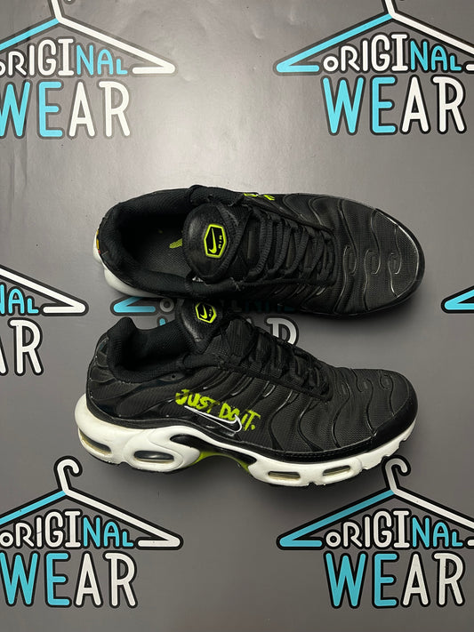 Nike Air Max TN Plus “Black/Volt”