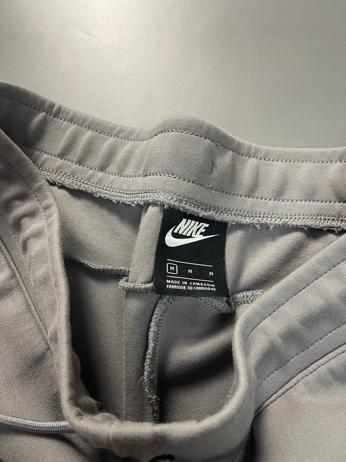 Nike Tech Fleece Trenerka &mdash; Slika 3 od 4
