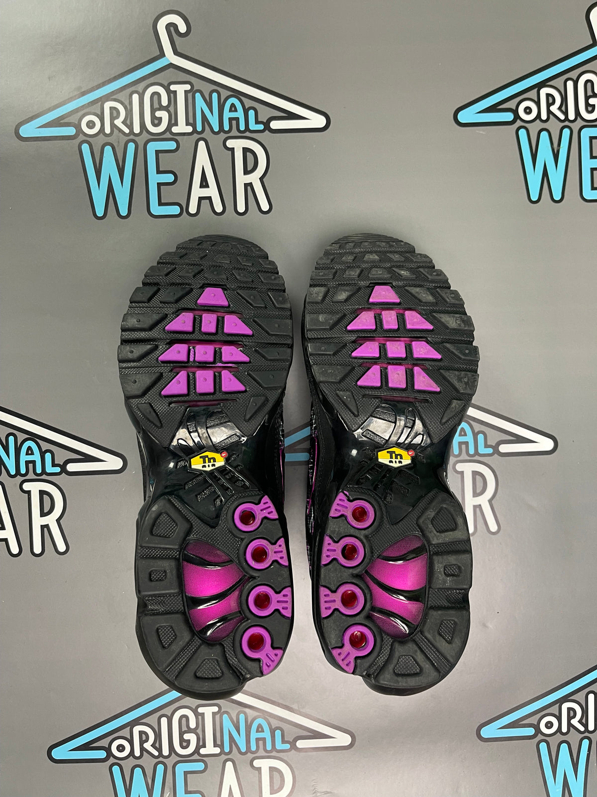 Nike AirMax TN “Shattered Glass” Patike &mdash; Slika 4 od 5