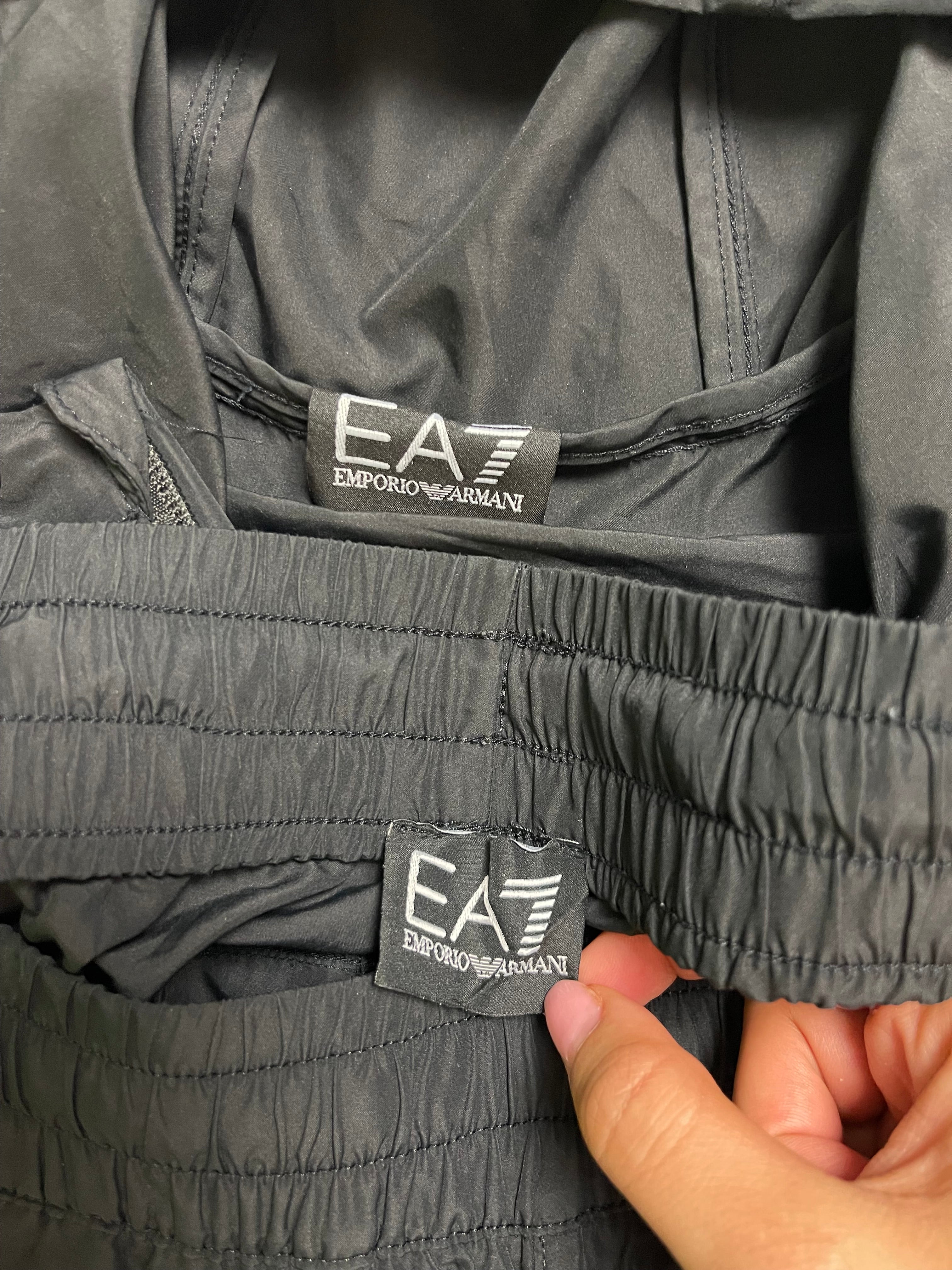 EA7 Komplet