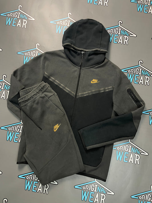 Nike Tech Fleece Komplet