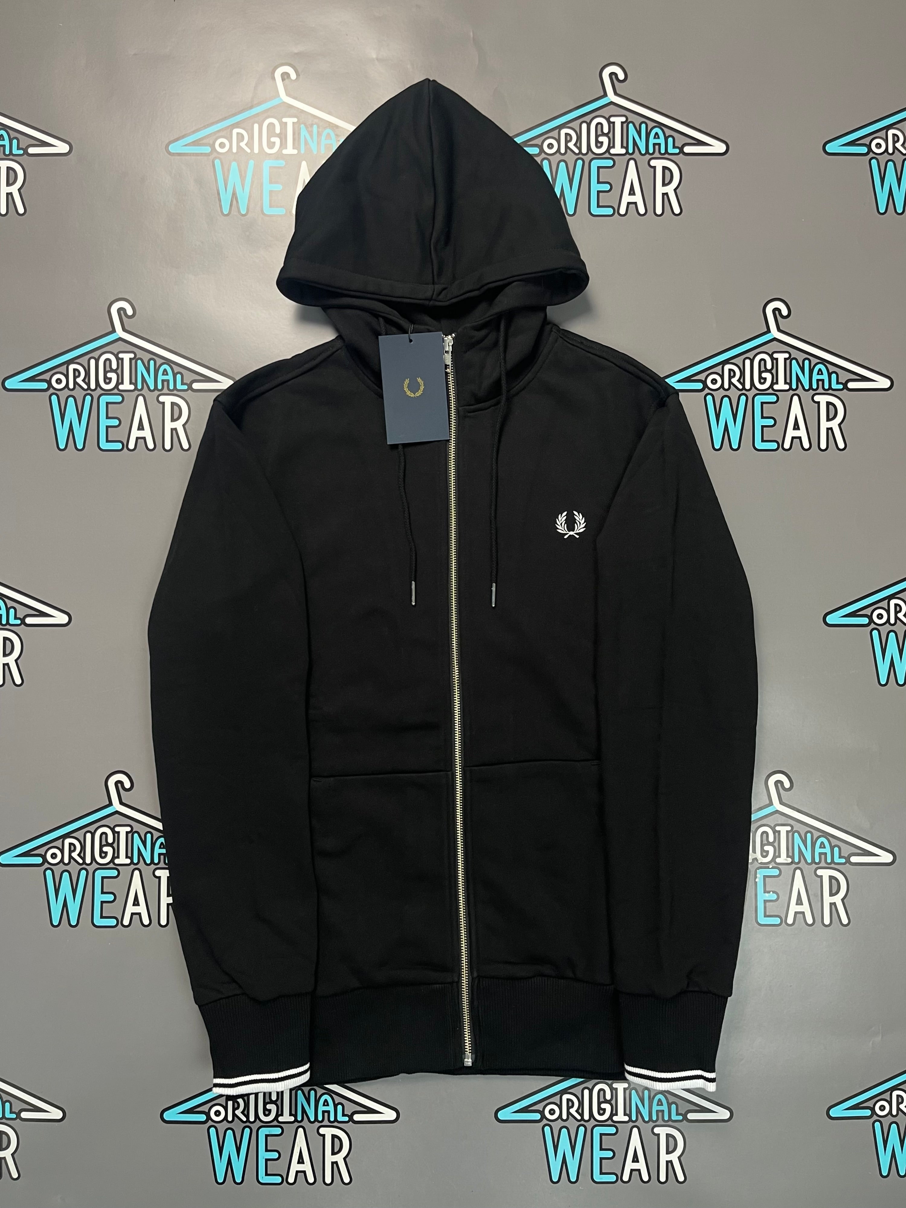 Fred Perry Duks