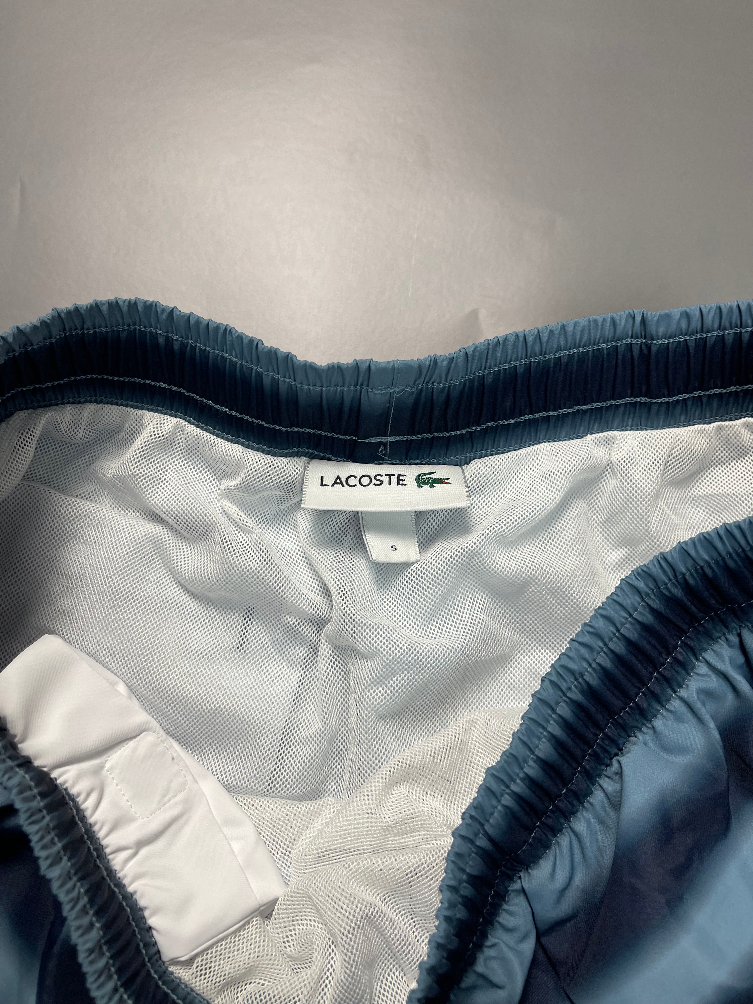 Lacoste Šorc