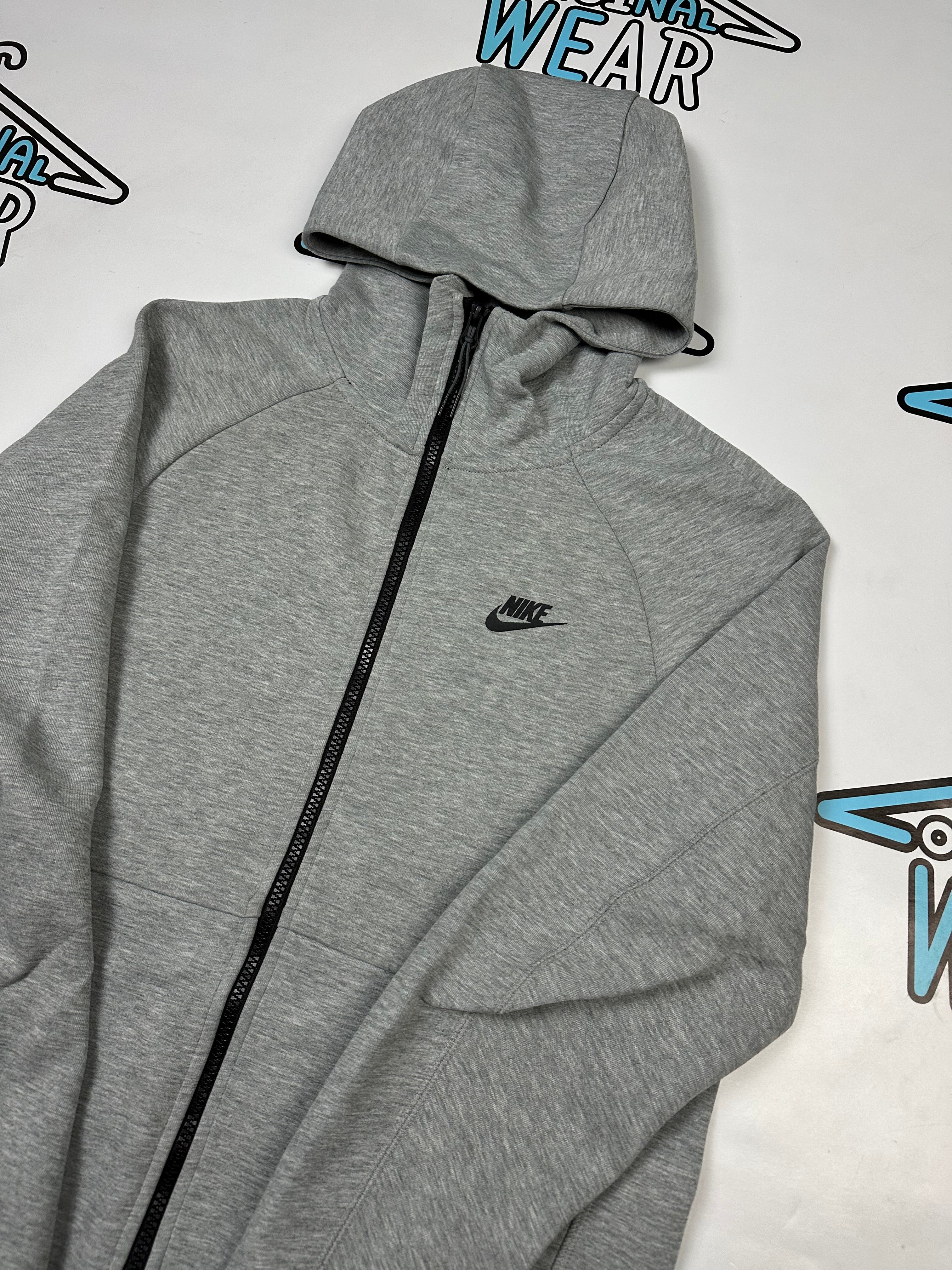 Nike Tech Fleece Duks