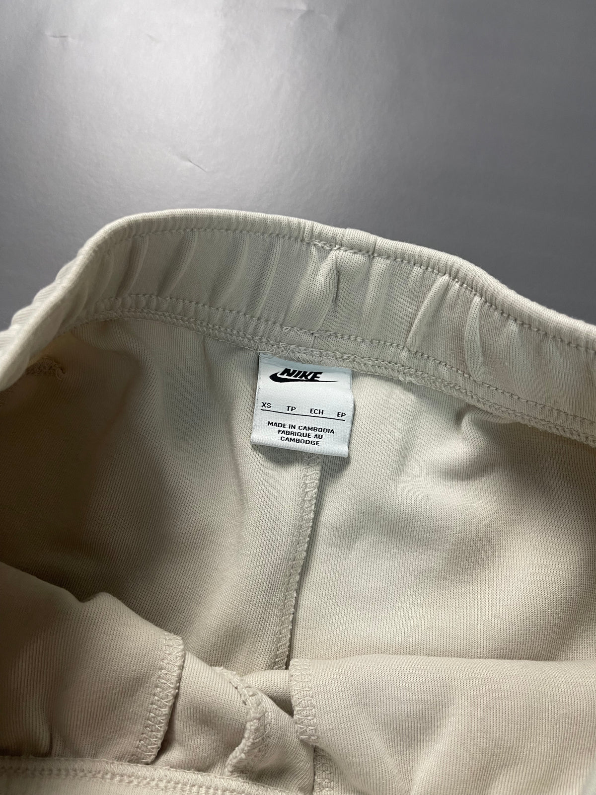 Nike Tech Fleece Šorc &mdash; Slika 3 od 5
