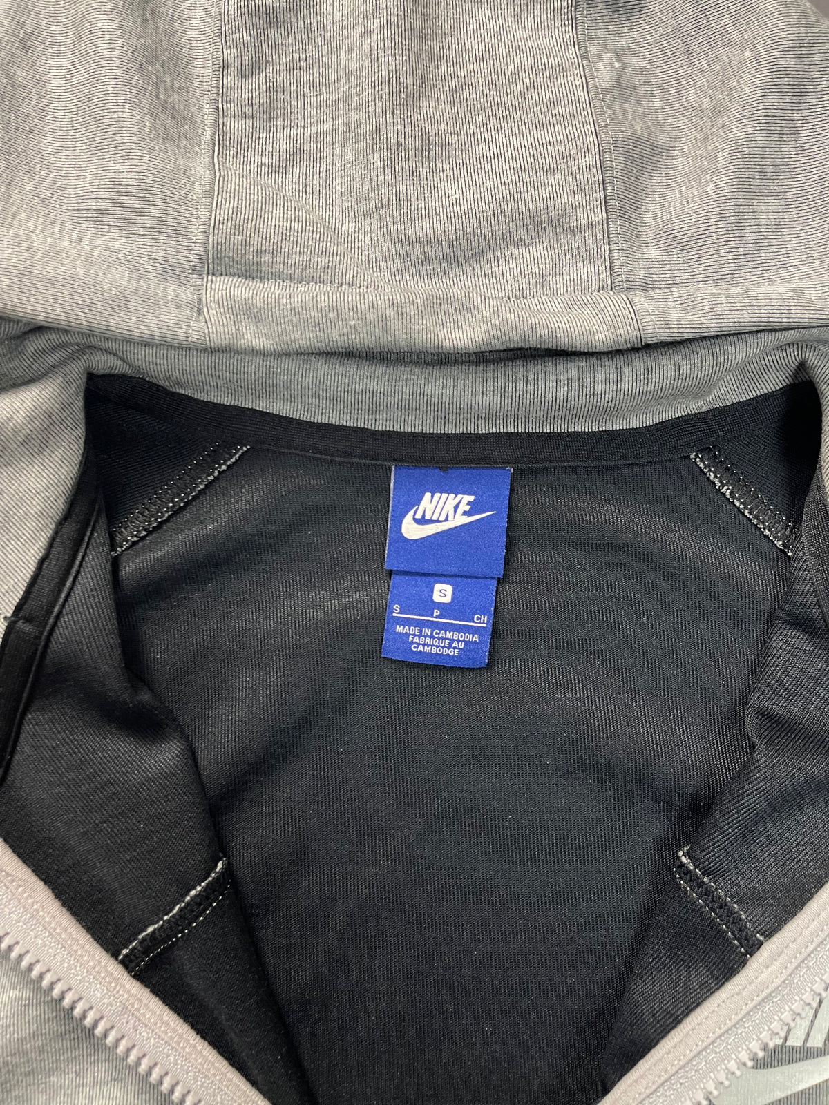 Nike Duks &mdash; Slika 3 od 4