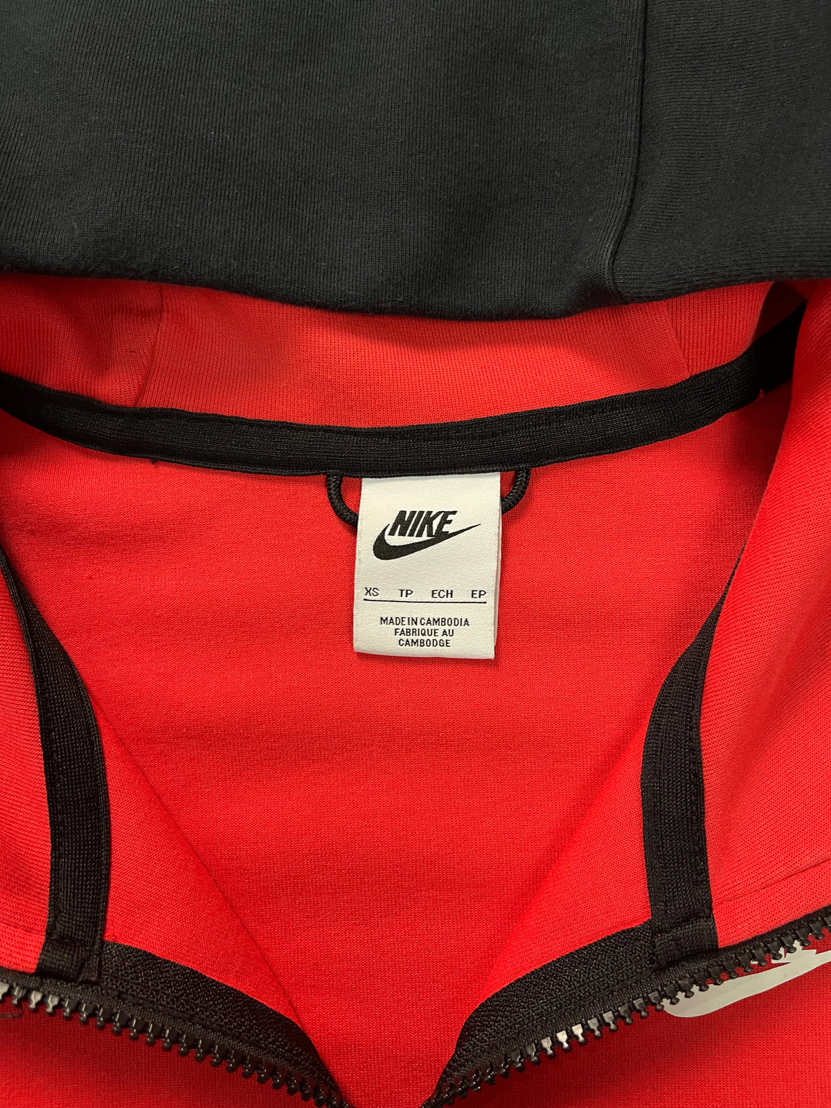 Nike Tech Fleece Duks &mdash; Slika 3 od 4