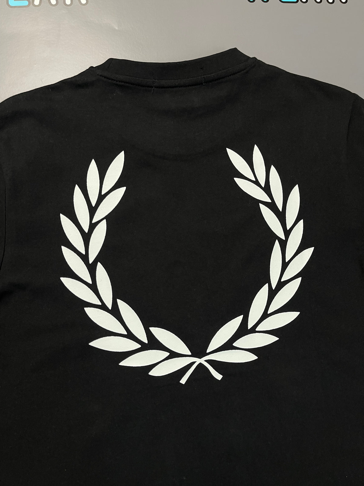 Fred Perry “Crown” Majica &mdash; Slika 4 od 4