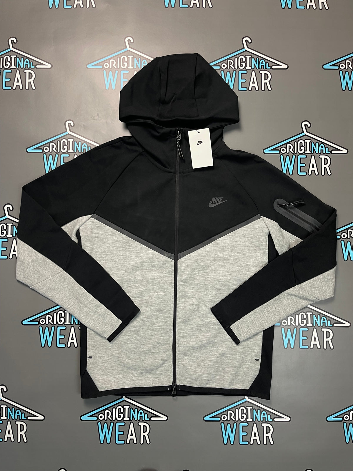Nike Tech Fleece Duks &mdash; Slika 1 od 4