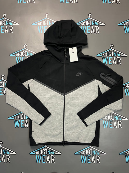 Nike Tech Fleece Duks