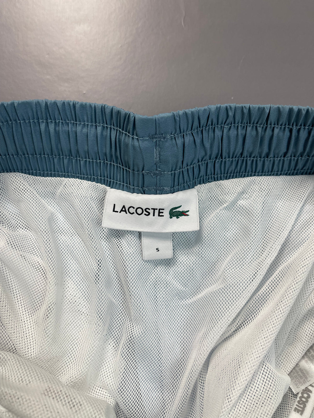 Lacoste “Blue Logo” Šorc &mdash; Slika 3 od 4