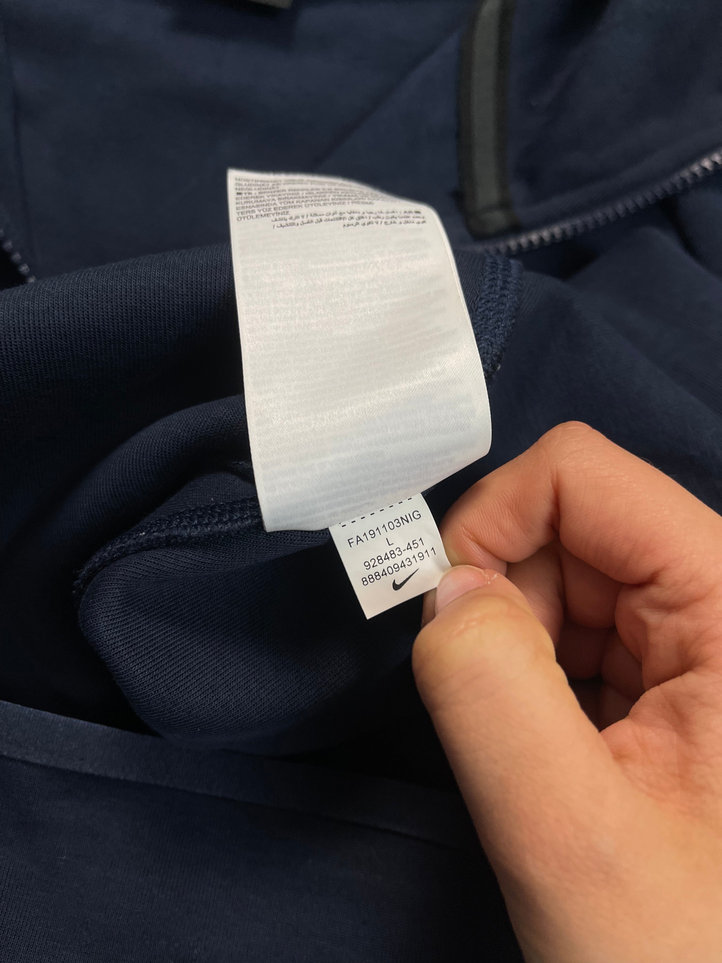 Nike Tech Fleece Duks