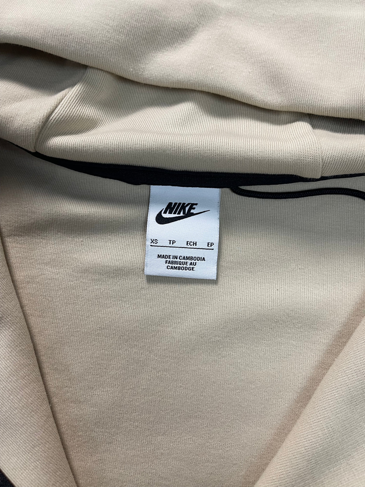Nike Tech Fleece Duks &mdash; Slika 3 od 4