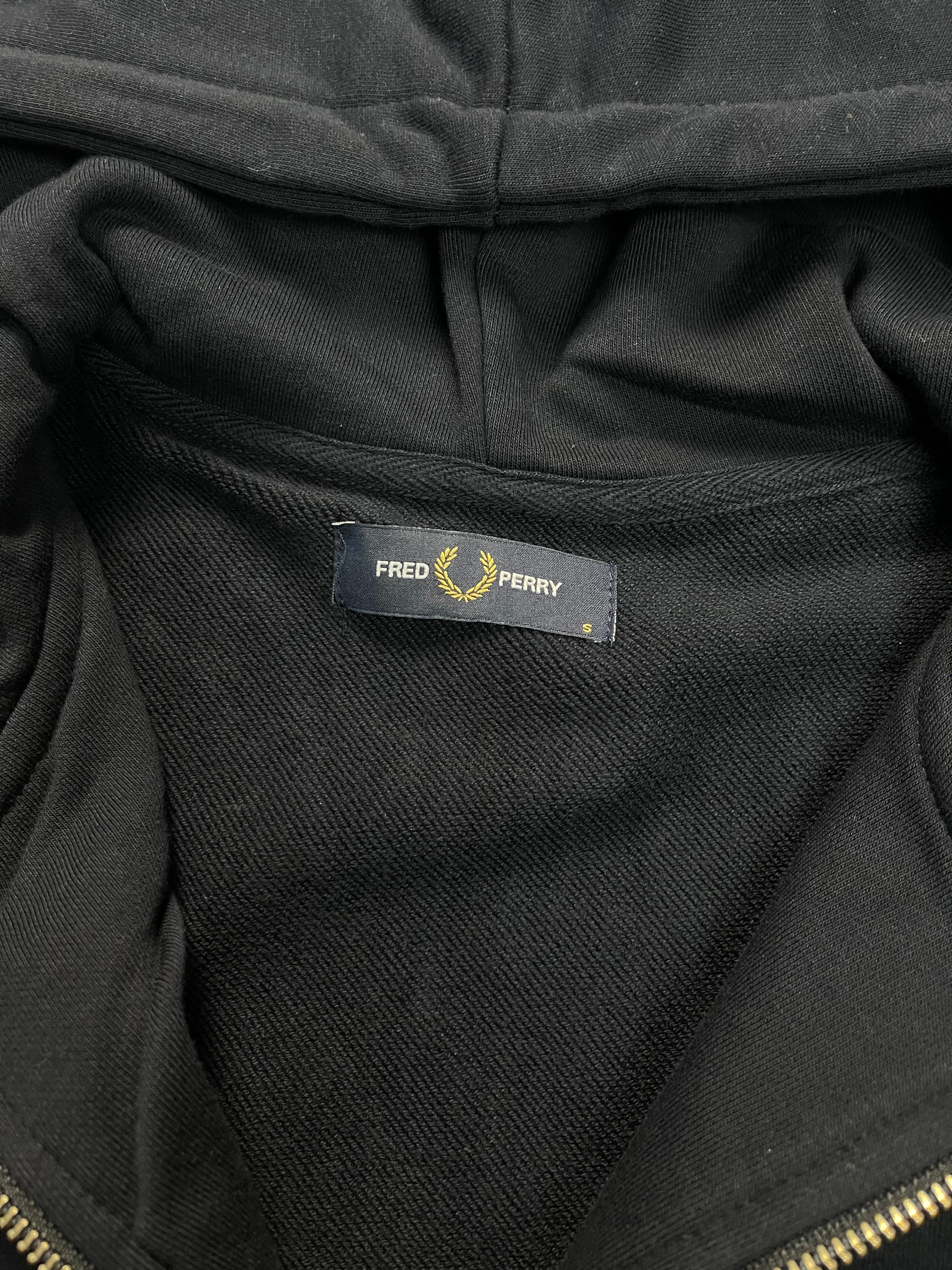 Fred Perry duks