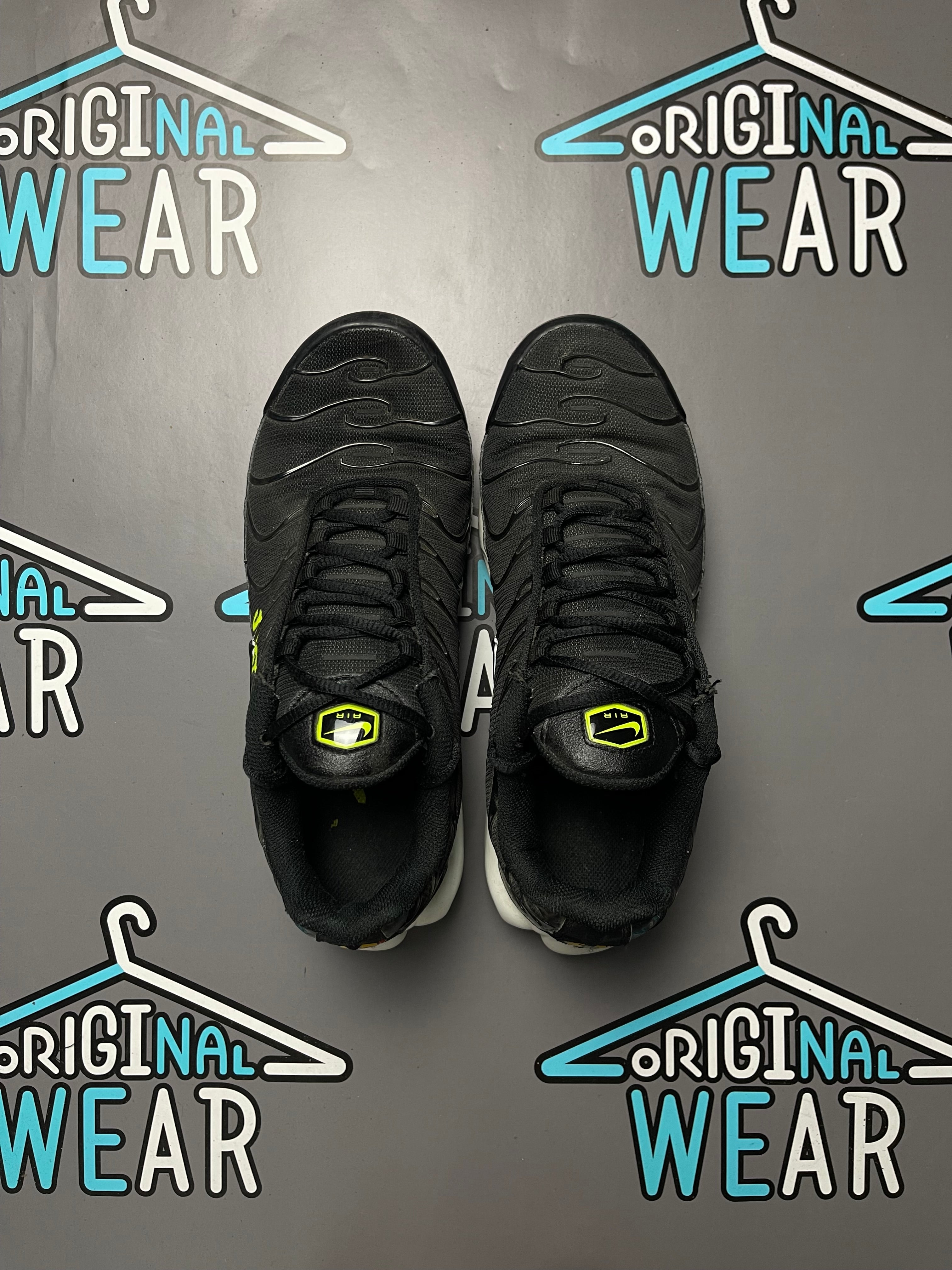 Nike Air Max TN Plus “Black/Volt”
