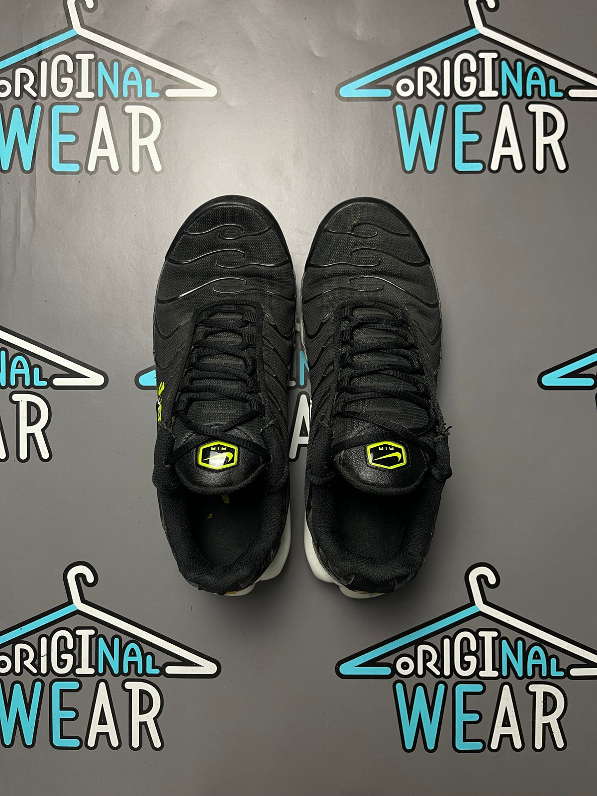 Nike Air Max TN Plus “Black/Volt” &mdash; Slika 2 od 6