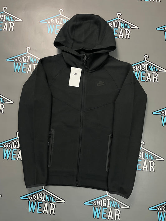 Nike Tech Fleece Duks