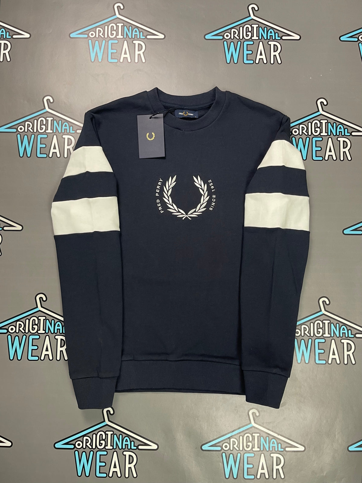 Fred Perry Duks &mdash; Slika 1 od 4