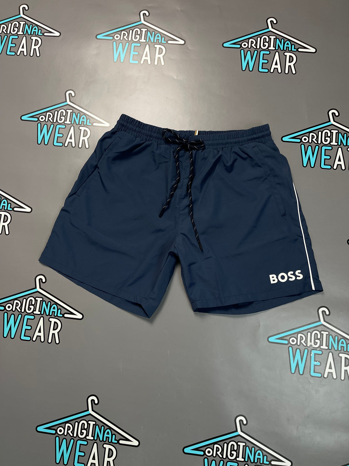 Boss Šorc &mdash; Slika 2 od 4