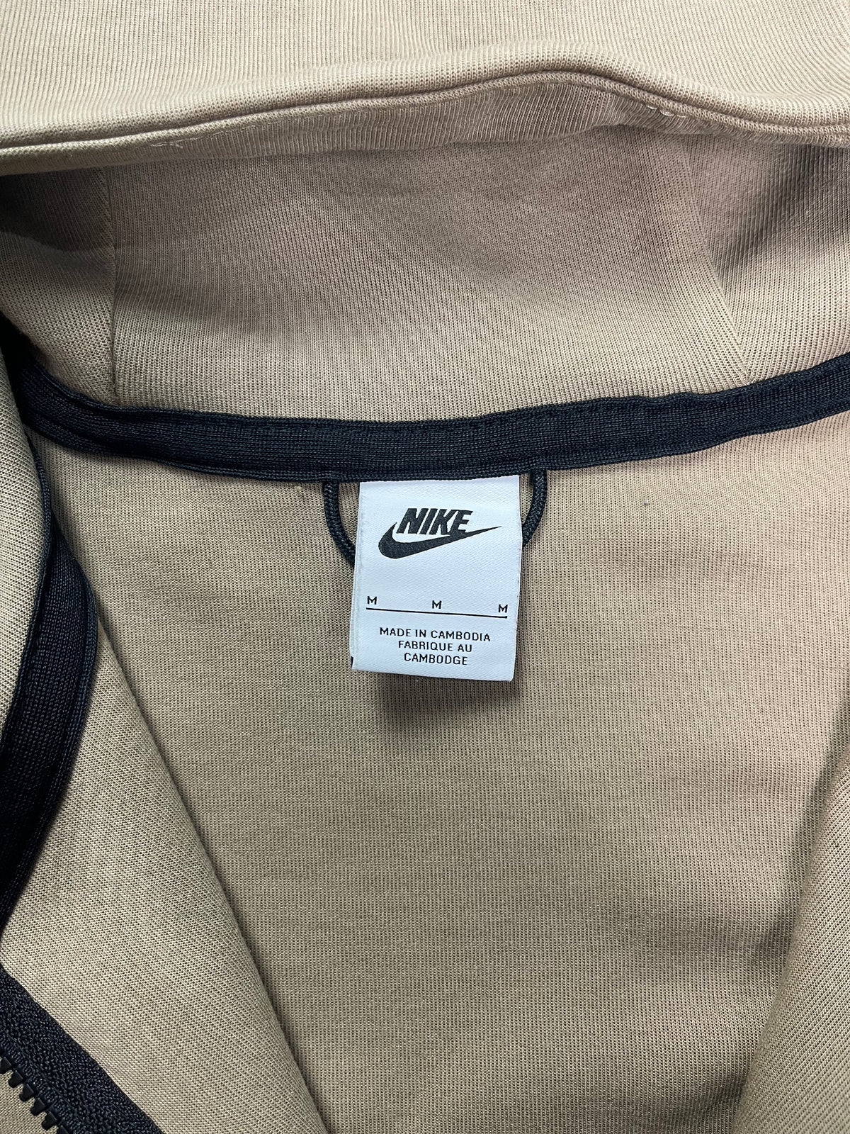Nike Tech Fleece Duks &mdash; Slika 3 od 4
