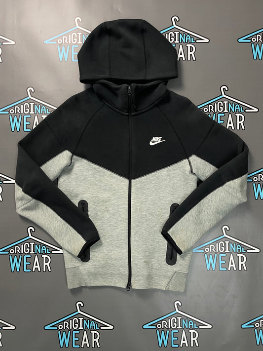 Nike Tech Fleece Duks