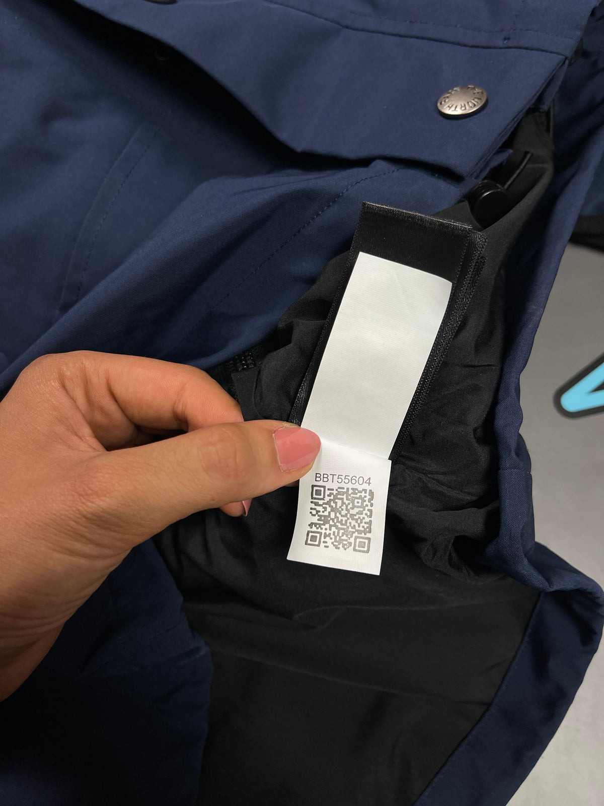 The North Face “Goretex” Jakna &mdash; Slika 5 od 6