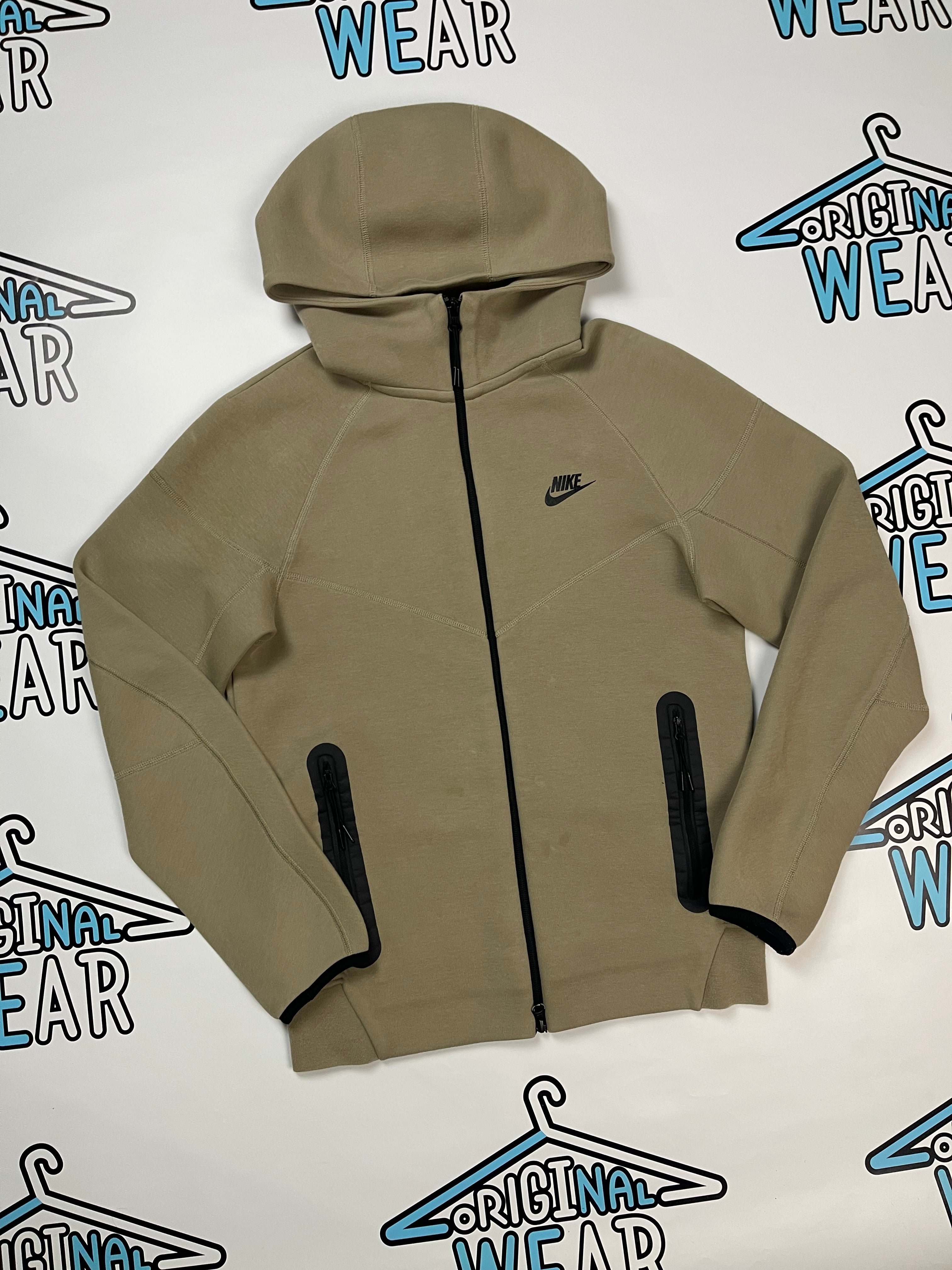 Nike Tech Fleece Duks