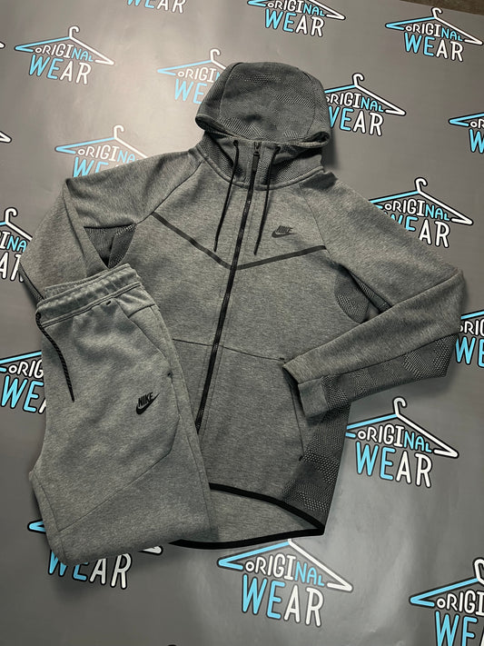 Nike Tech Fleece Komplet