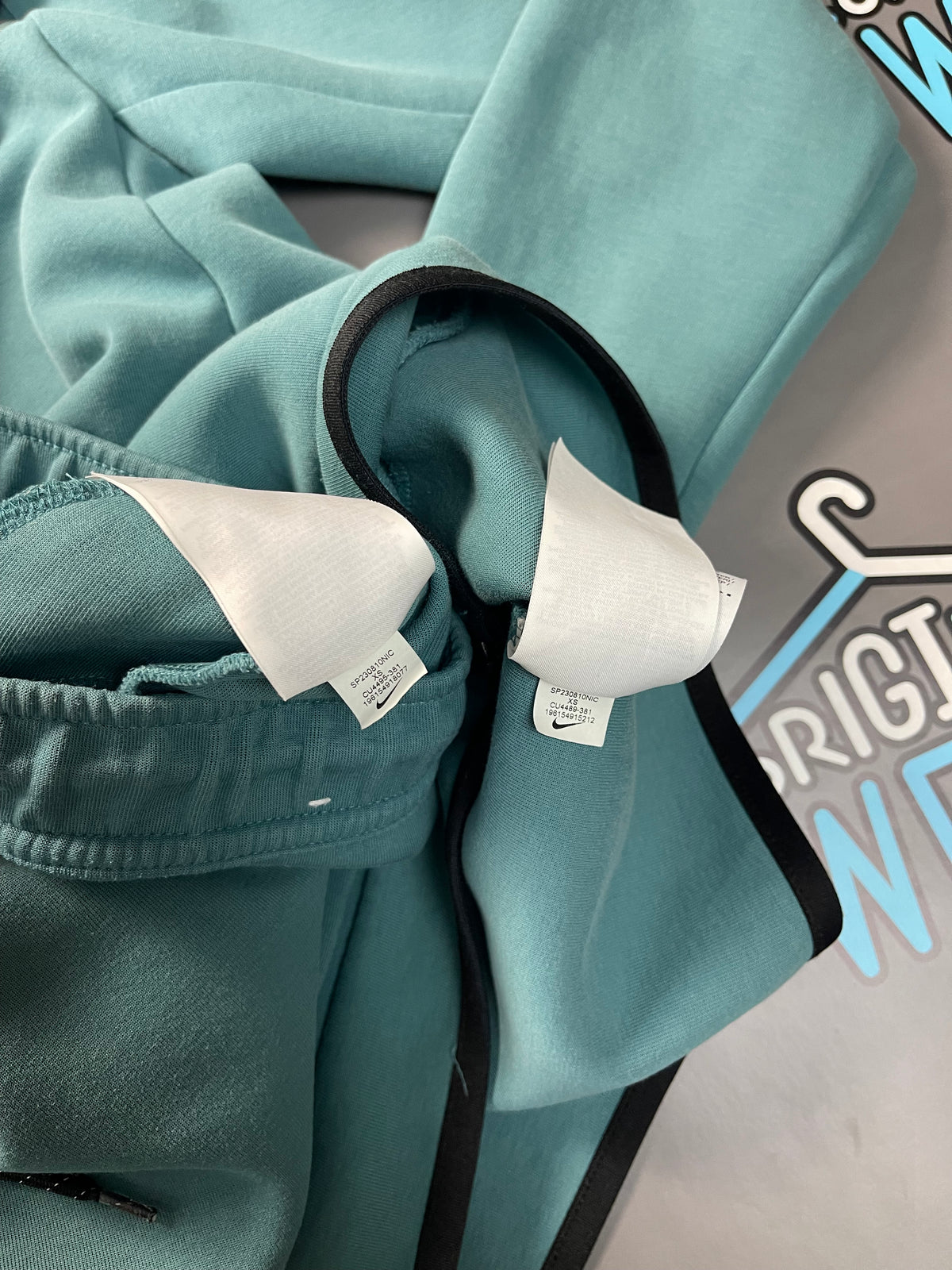 Nike Tech Fleece Komplet &mdash; Slika 5 od 5