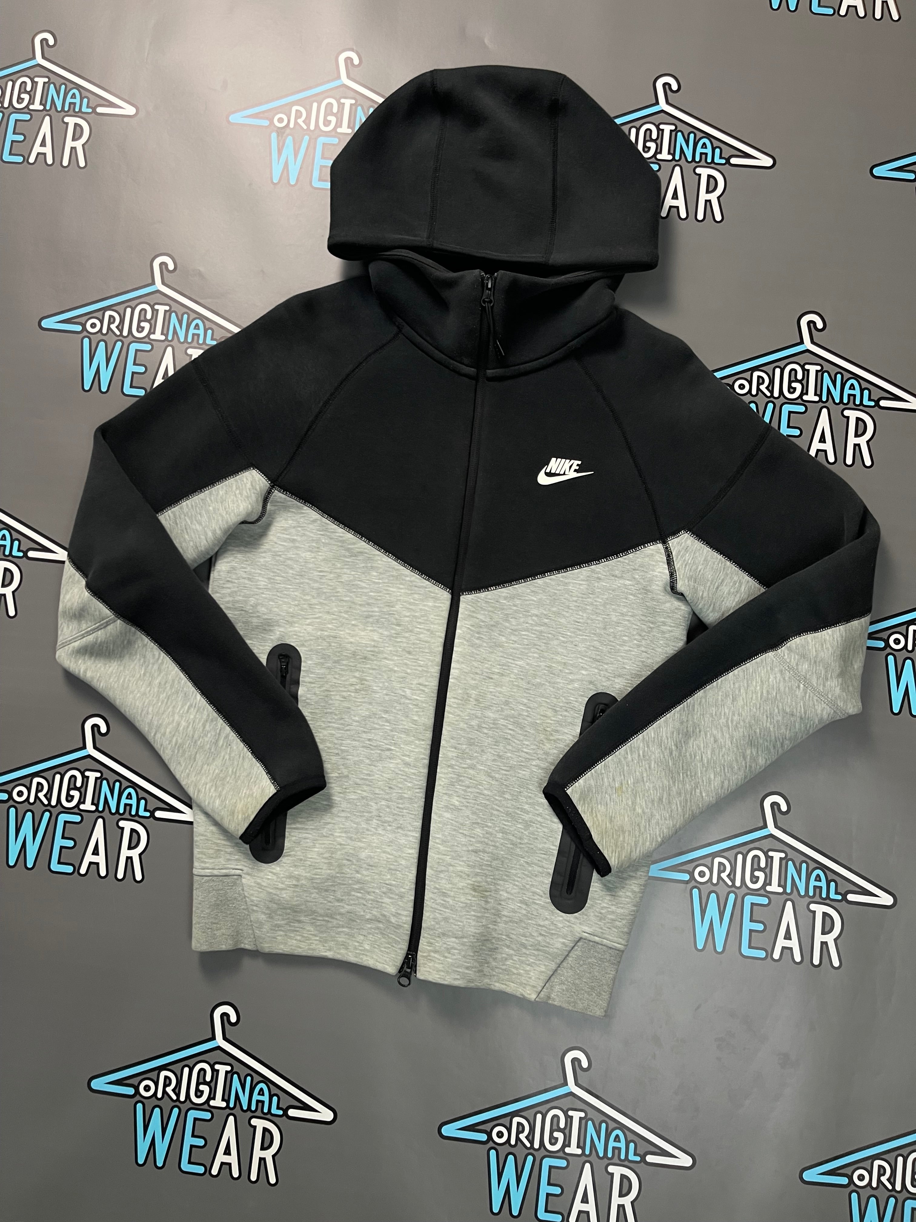 Nike Tech Fleece Duks