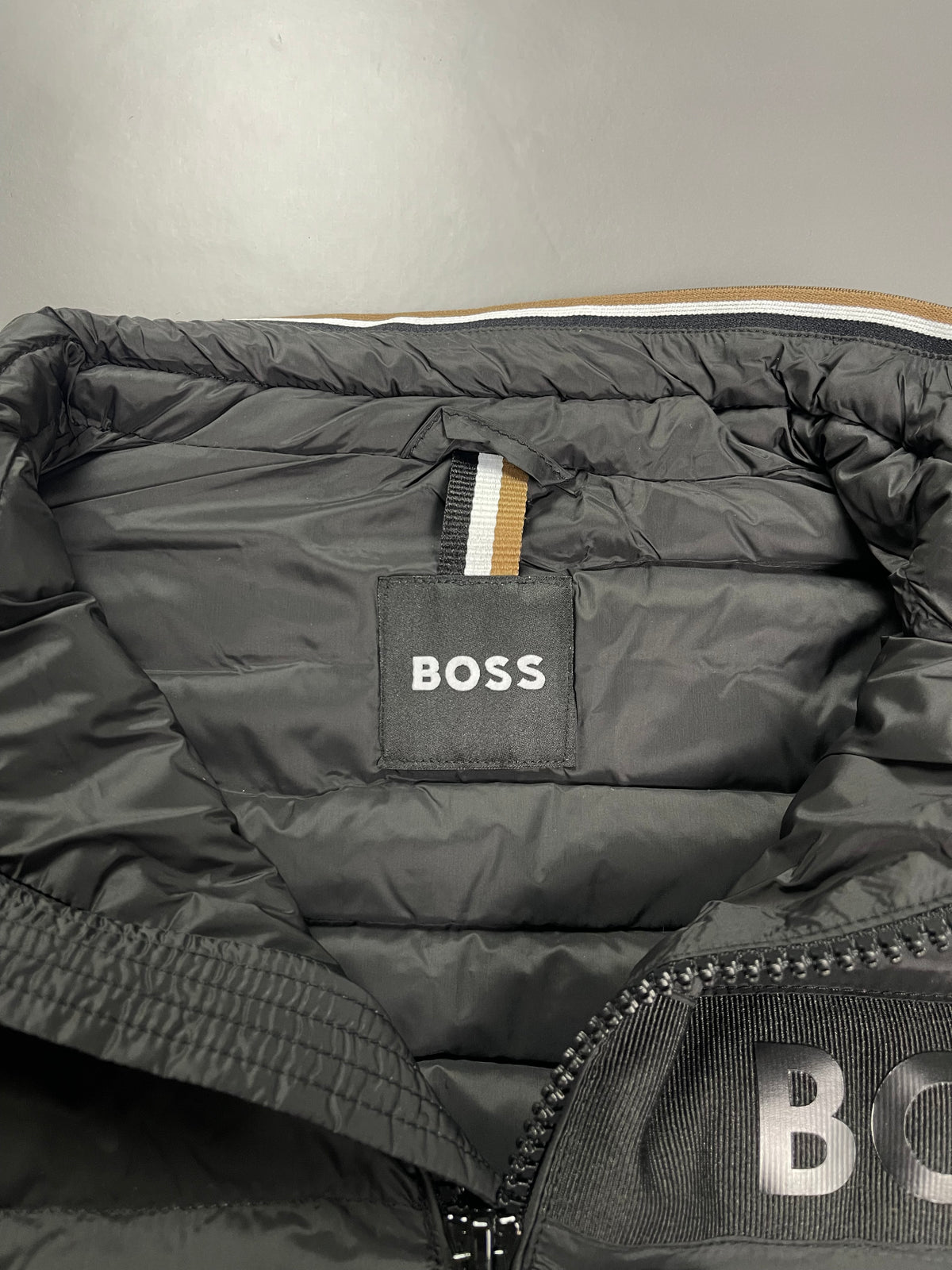 Boss Prsluk &mdash; Slika 3 od 3