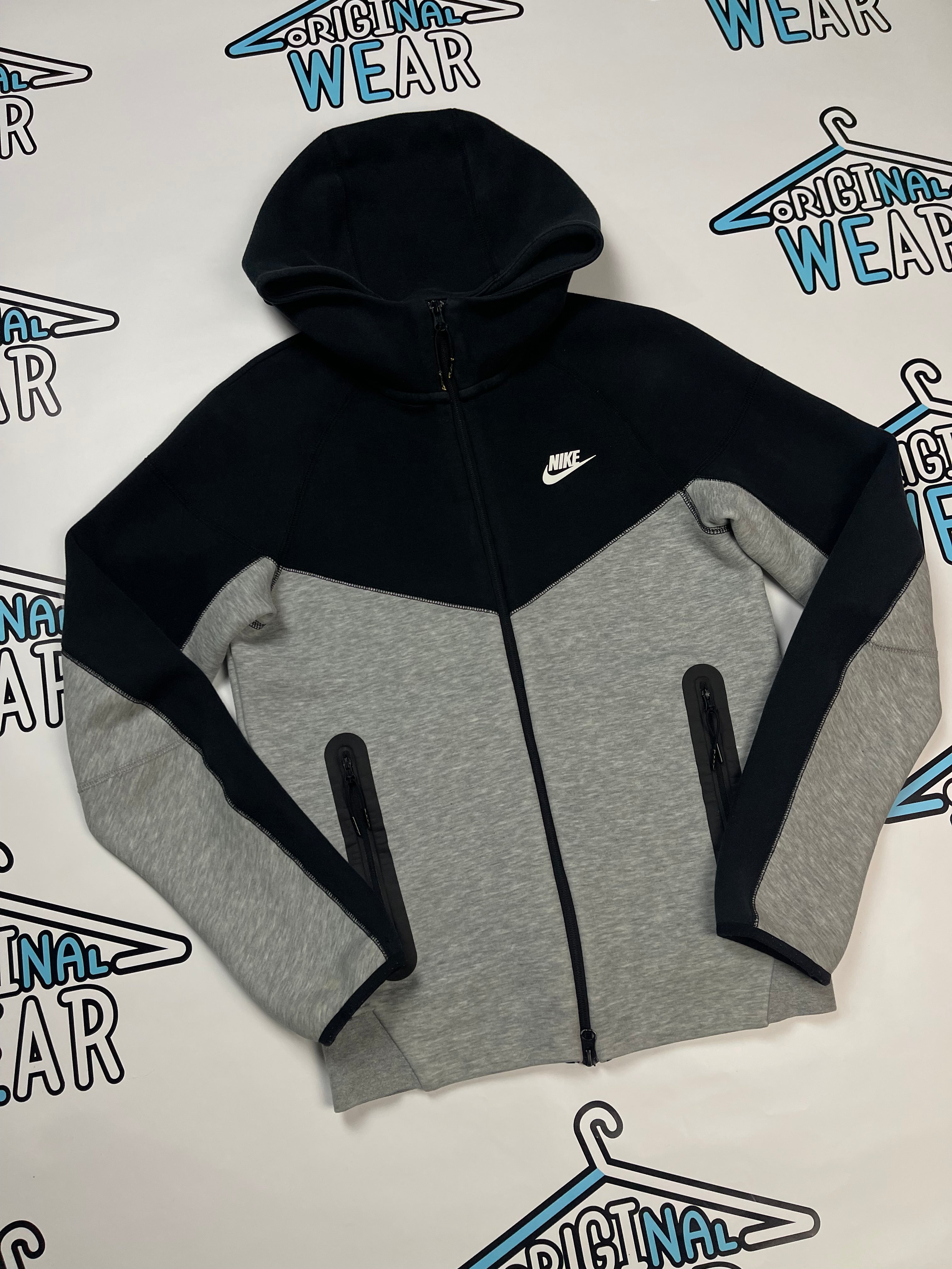Nike Tech Fleece Duks