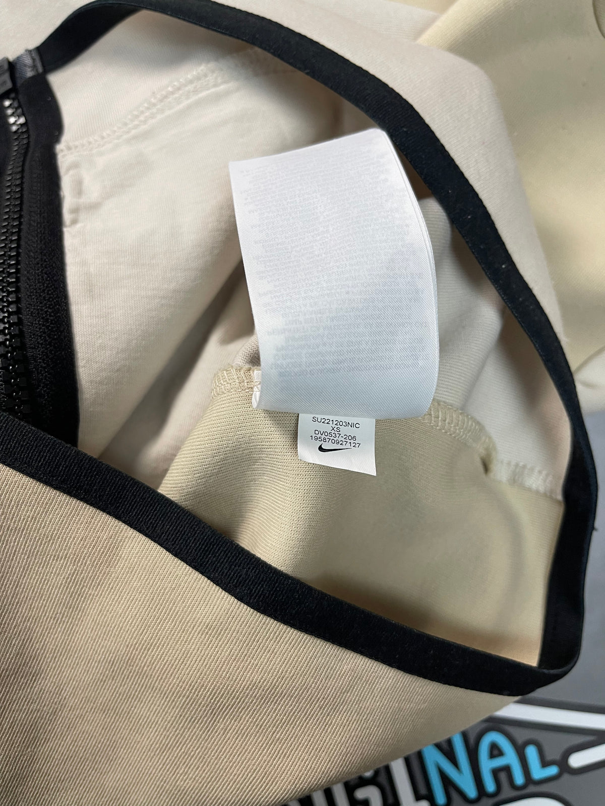 Nike Tech Fleece Duks &mdash; Slika 4 od 4