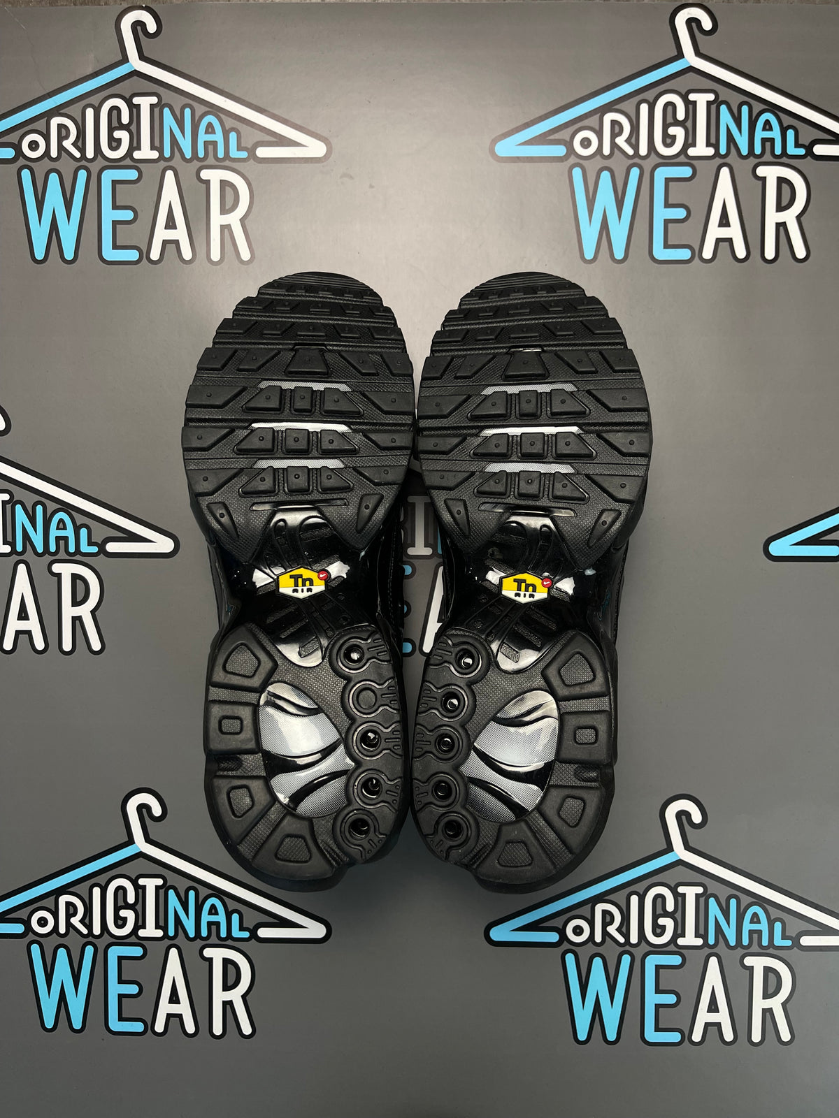 Nike Air Max TN “Triple Black” Patike &mdash; Slika 4 od 6