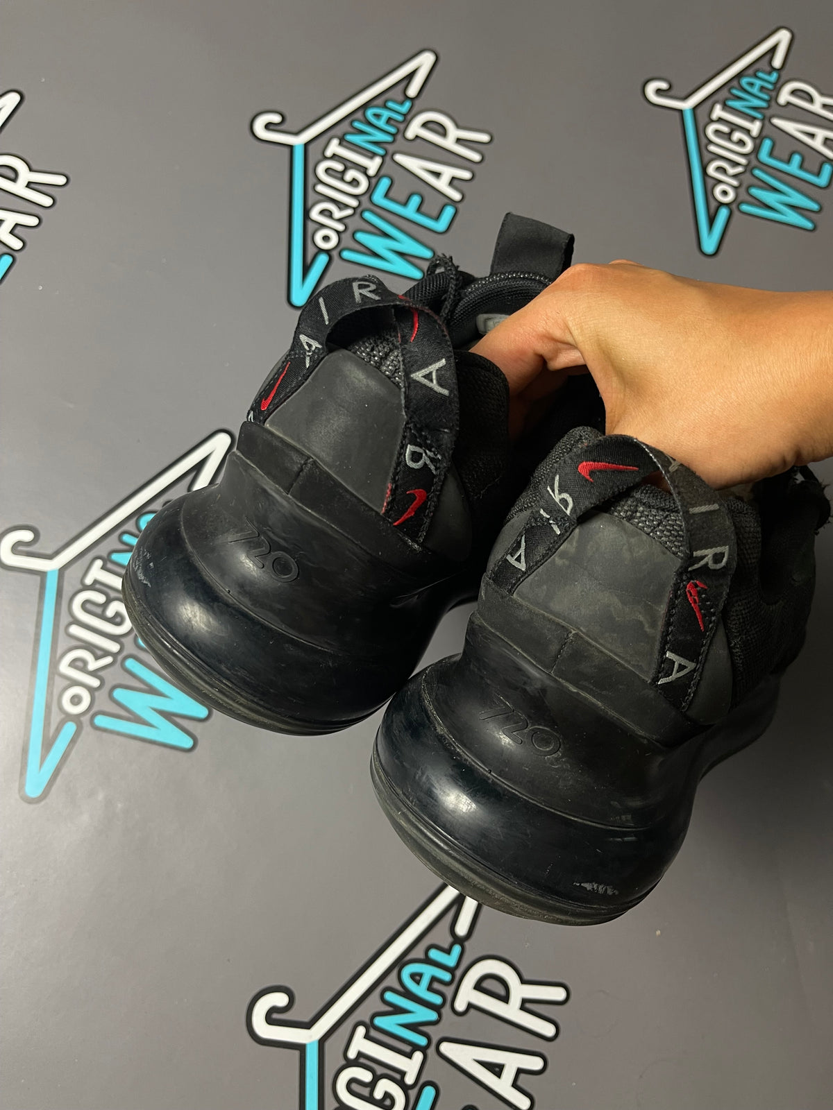 Nike Air Max 720 “Bred” Patike &mdash; Slika 3 od 6