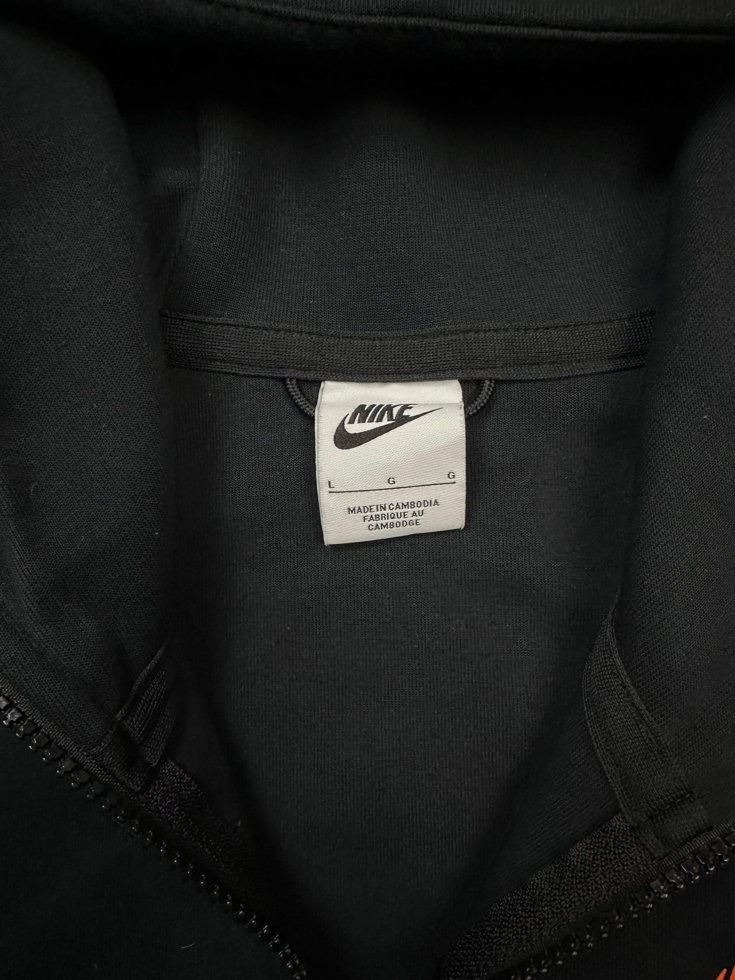 Nike Tech Fleece Duks
