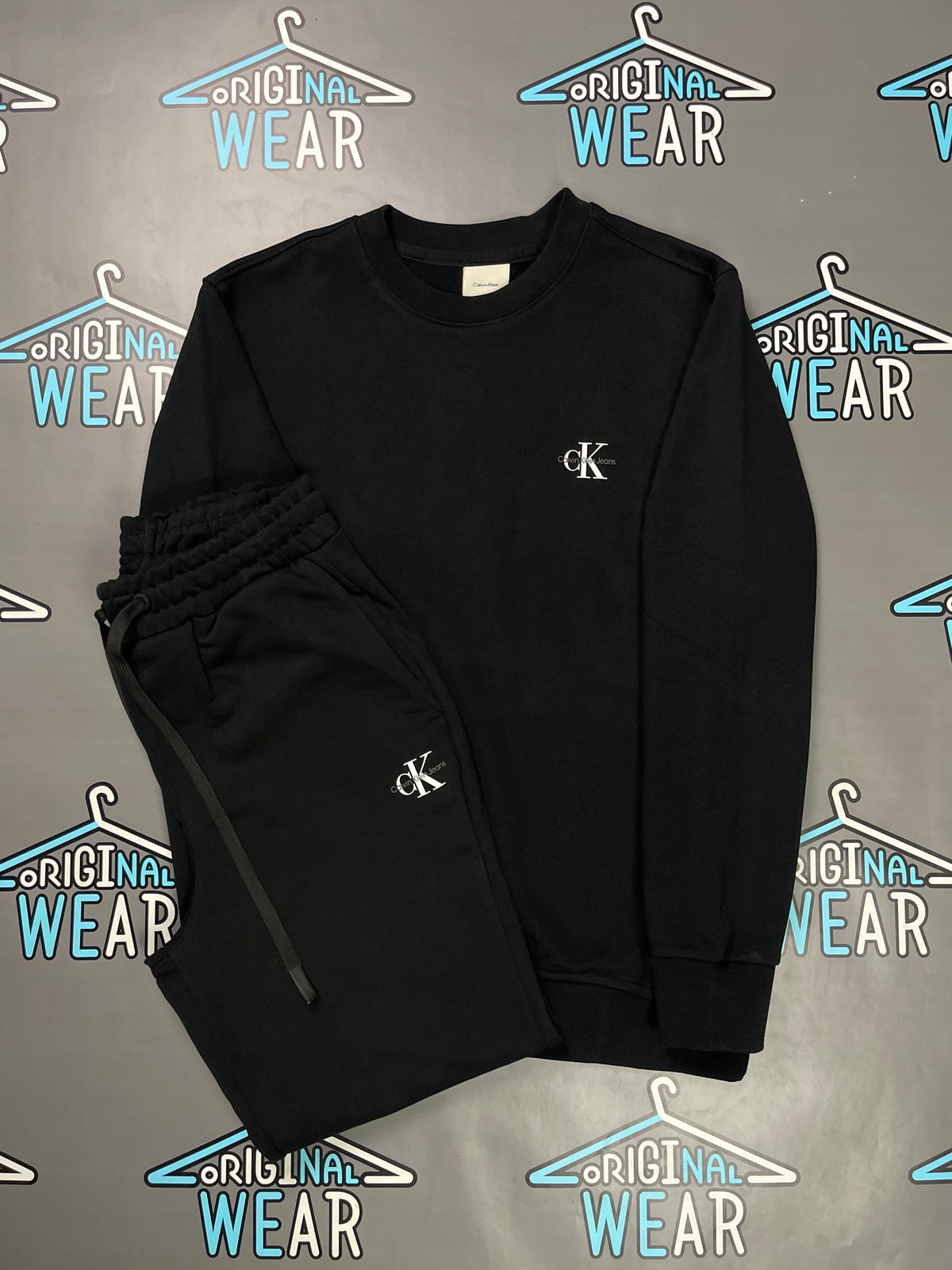 Calvin Klein Komplet &mdash; Slika 1 od 4